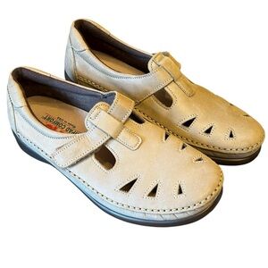 SAS Roamer - EZ Strap Walking Shoe Sz 6-1/2 Sage Tan